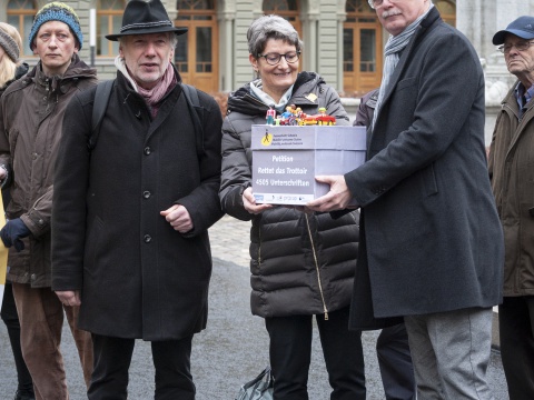 Übergabe der Petition "Rettet das Trottoir" am in Bern