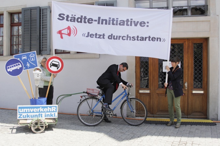 Überbabe Starter-Kit an Josef Lisibach, Winterthur, 2014